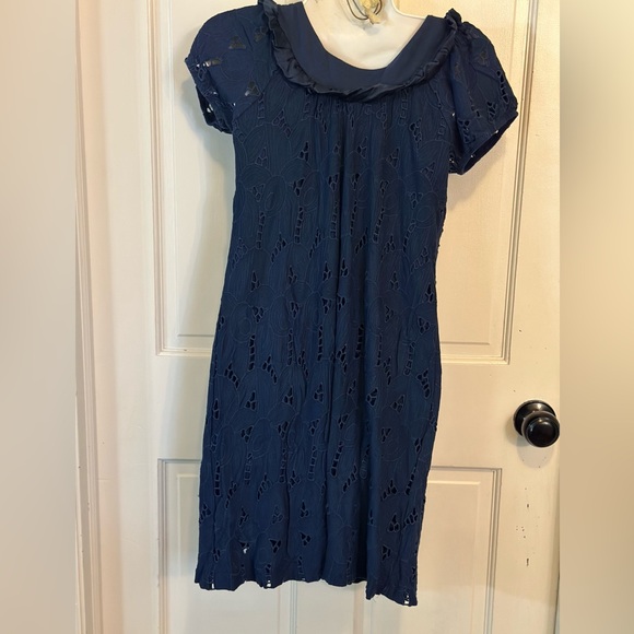 LU LU LAME Made in the USA Eyelet Lace with Silk trim and cap sleeves. blue SzXS - Picture 9 of 12